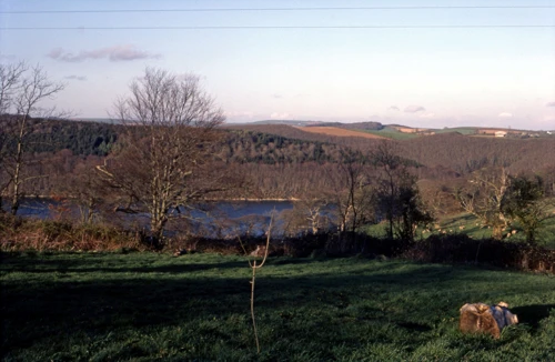 09 Apr 1982 · Cornwall: Day 1: Home to Golant YH