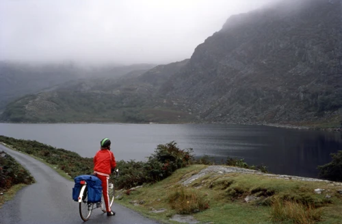 01 Sep 1982 · Snowdonia: Day 5: Gerddi Bluog to Dinas Mawddwy YH