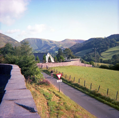 02 Sep 1982 · Snowdonia: Day 6: Dinas Mawddwy to Corris YH