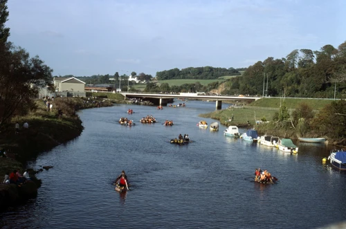 07 Oct 1984 · Totnes - Raft Race