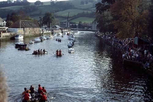 07 Oct 1984 · Totnes - Raft Race