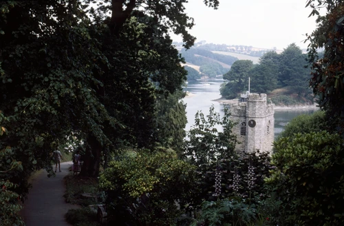 23 Jul 1984 · Cornwall: Day 3: Boswinger to Coverack YH