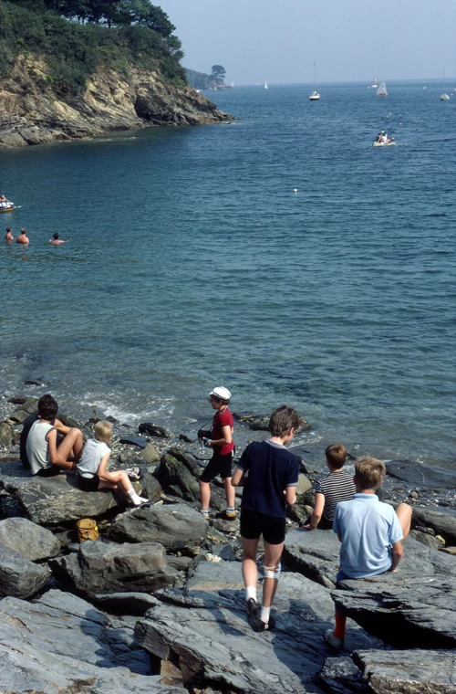 23 Jul 1984 · Cornwall: Day 3: Boswinger to Coverack YH