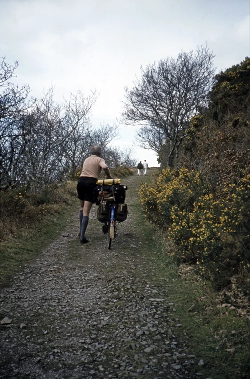 06 Apr 1985 · North Devon and Exmoor: Day 2 Instow to Lynton YH