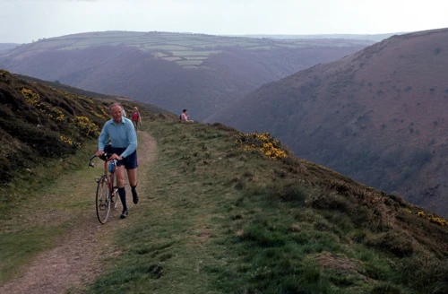 19 Apr 1981 · North Devon: Day 3: Instow to Lynton YH